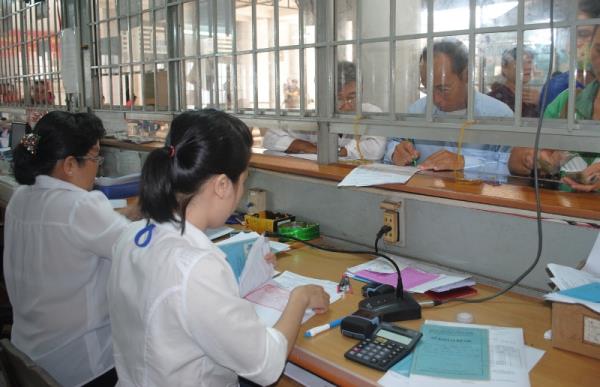 UBND tỉnh trả lời ý kiến cử tri: Người tham gia bảo hiểm y tế huyện Trảng Bàng có thể được “vượt tuyến” 